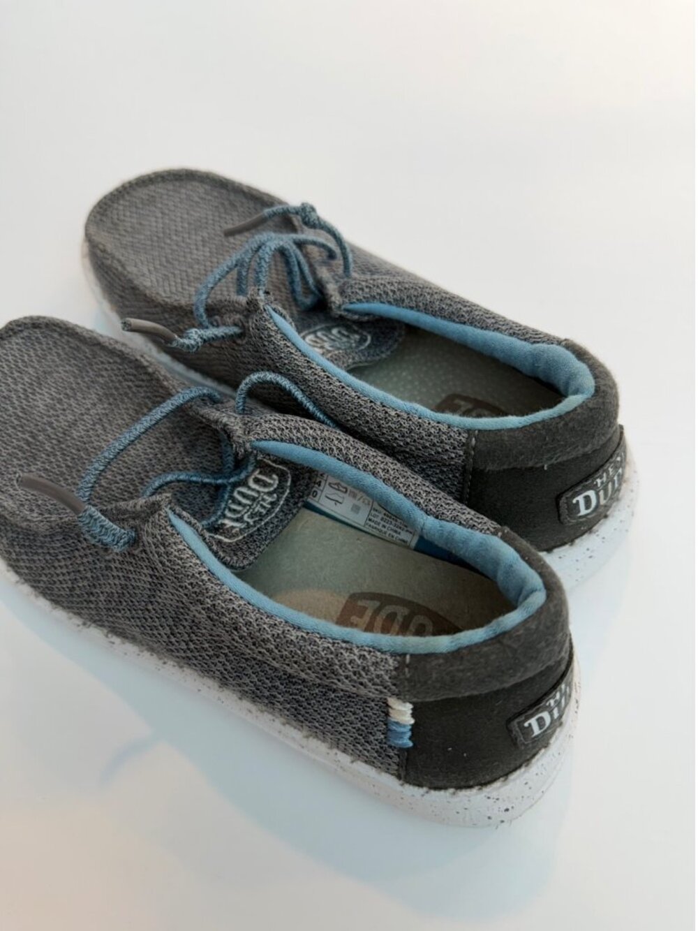Hey Dude Youth Wally Sox Size YT2 Blue Gray Sharkskin Stetch Laces Slip On Shoe - Picture 4 of 9